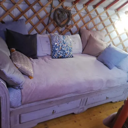 Luxury tent Yurta De Arico *
